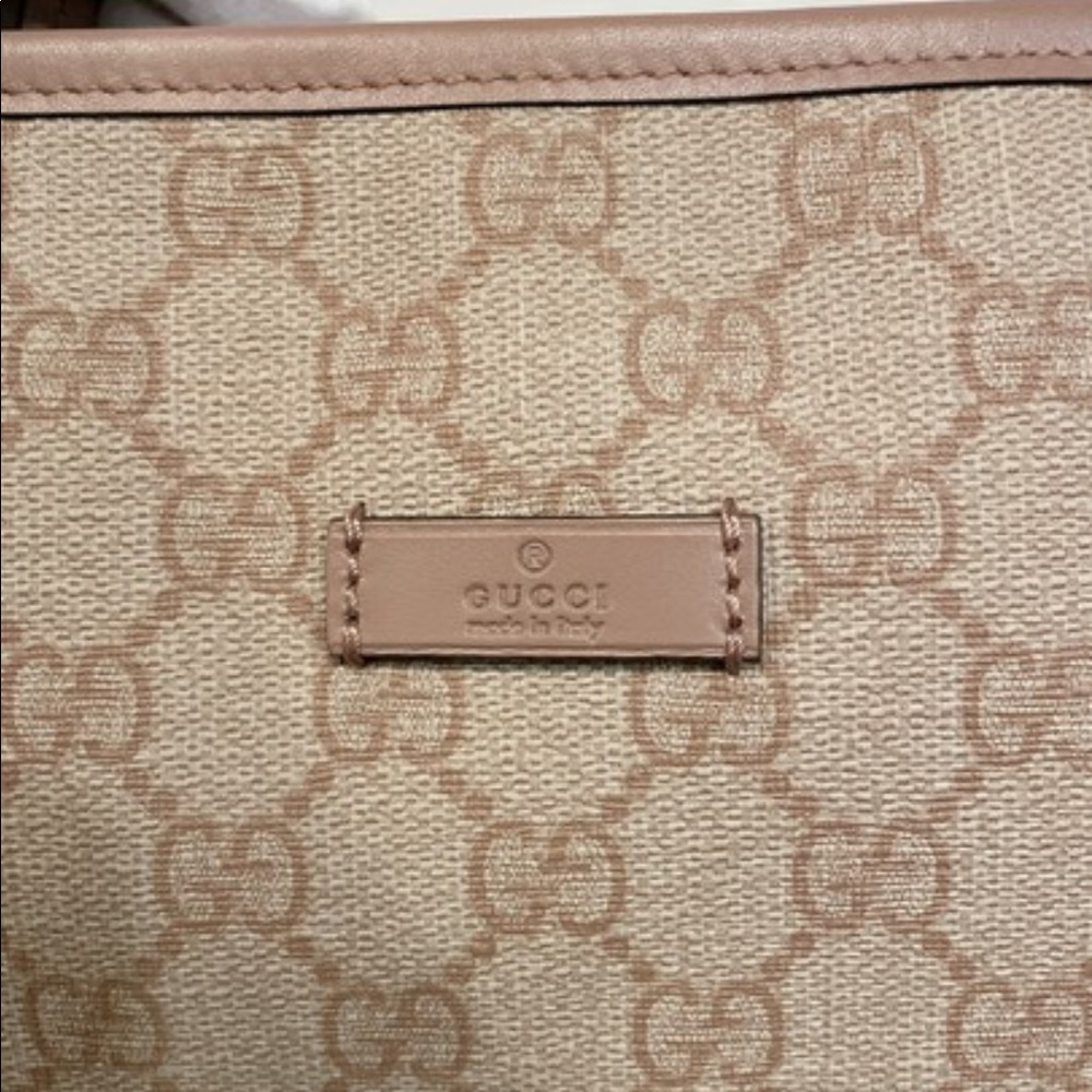 Gucci Nude Supreme Canvas w/ zip beige leather tote - Picture 5 of 16